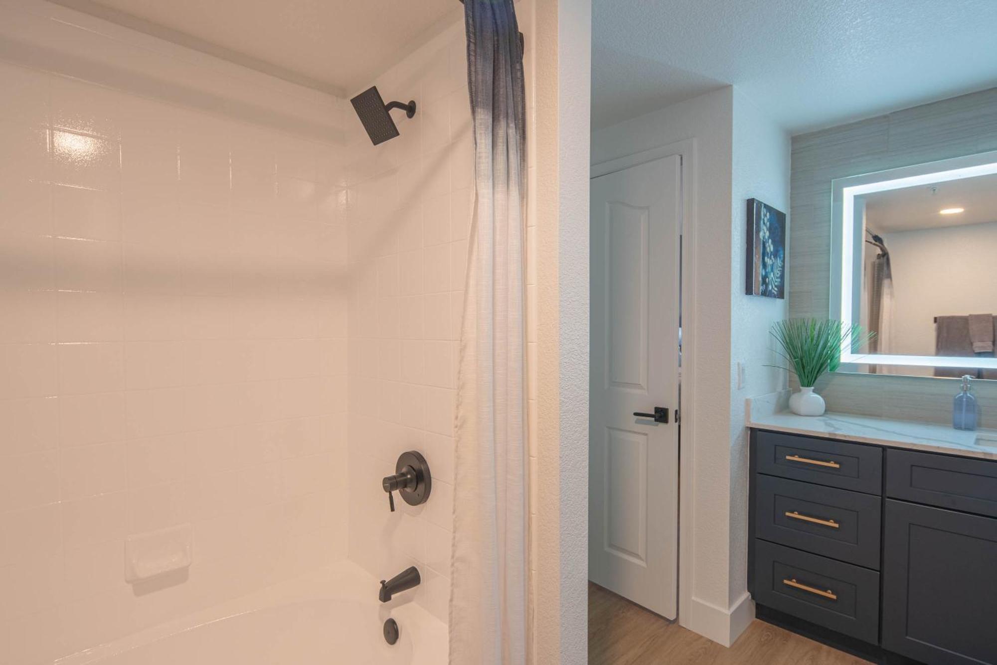 Ferienwohnung Exclusive-Walk To Golf, Shopping & Dining-King Bed N268 Scottsdale Exterior foto